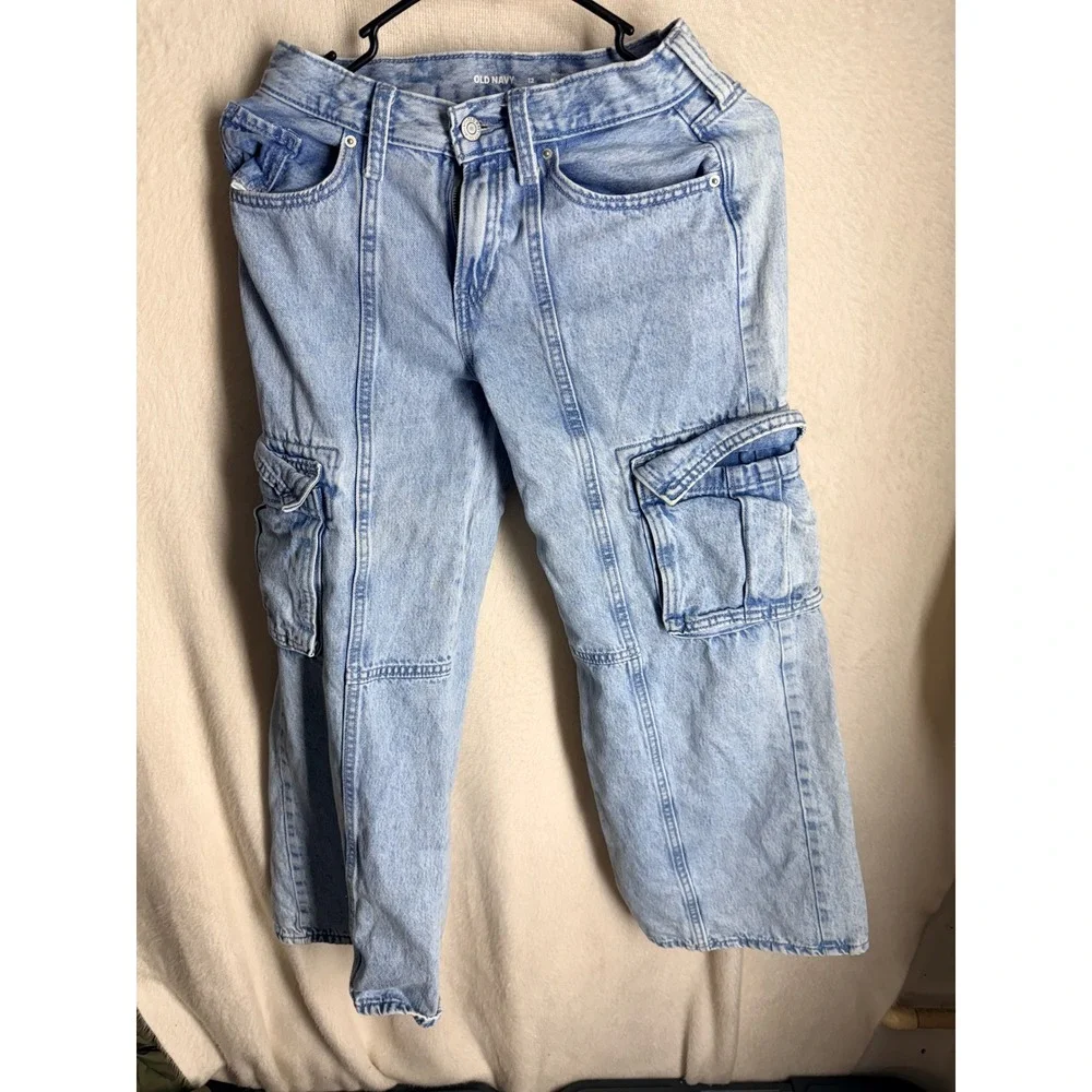 Old Navy High Rise Baggy Cargo Jeans Light Wash Denim Size 12 Kids Boys Girls
